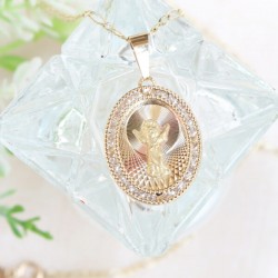 Medalla Divino Niño con piedras y Cadena 3×1