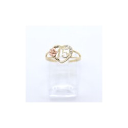 Anillo «XV AÑOS CORAZÓN CON FLOR» oro 10k