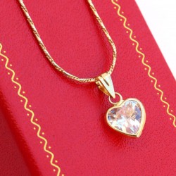 Cadena y Dije de Corazón con Piedra Blanca