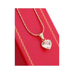 Cadena y Dije de Corazón con Piedra Blanca